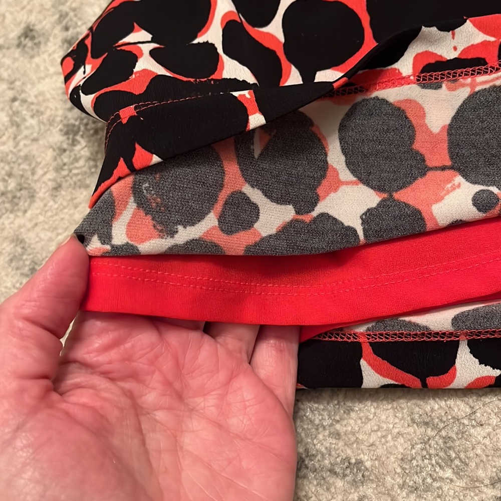 Nine West Red/Black/White Patterned Dress - Size 8! - Picture 5 of 7